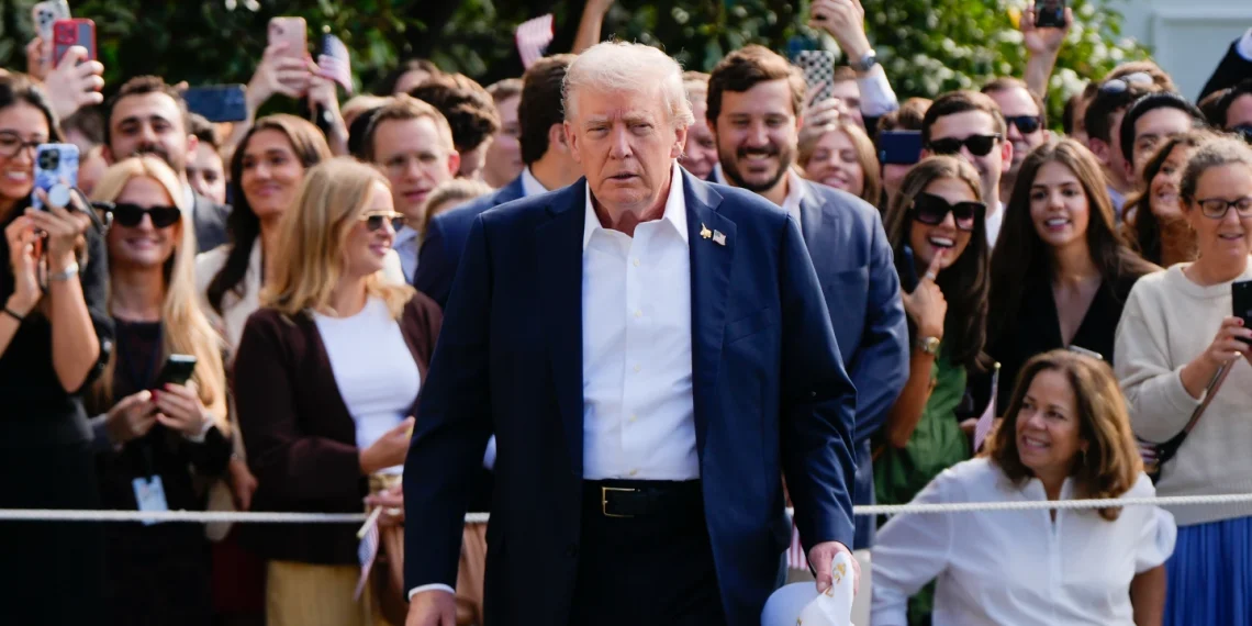 Government shutdown draws closer as congressional leaders head to the White House
