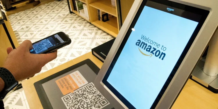 Amazon cloud computing outage disrupts Snapchat, Ring and many other online services